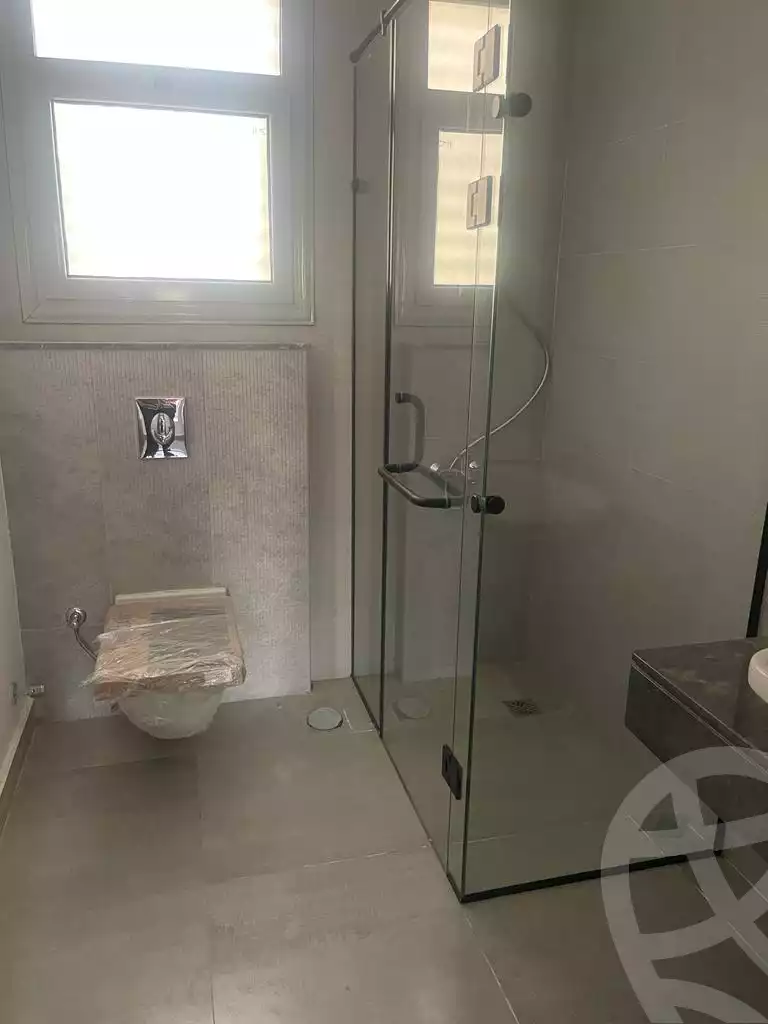 https://aqarmap.com.eg/ar/listing/4213842-for-rent-cairo-6th-of-october-compound-palm-parks