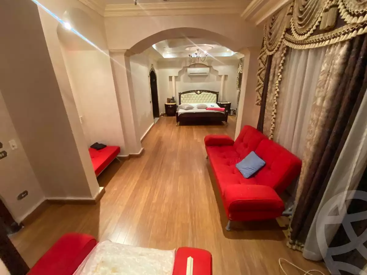 https://aqarmap.com.eg/en/listing/4220194-for-sale-cairo-el-sheikh-zayed-city-compounds-in-sheikh-zayed-moon-land