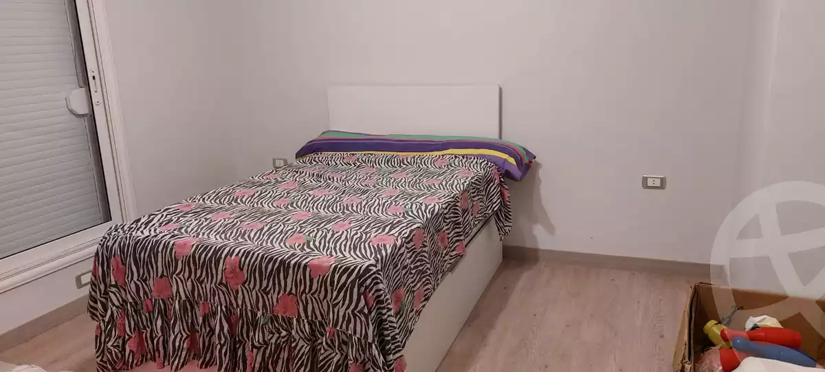 https://aqarmap.com.eg/ar/listing/4220547-for-rent-cairo-new-cairo-compounds-the-square
