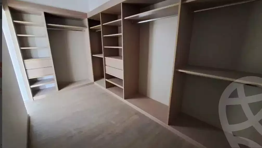https://aqarmap.com.eg/en/listing/4223404-for-rent-cairo-mokattam-compounds-uptown-cairo