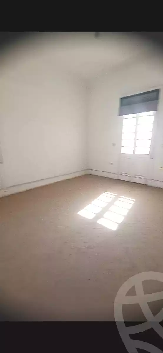 https://aqarmap.com.eg/en/listing/4225748-for-sale-cairo-el-haram-shareaa-el-haram