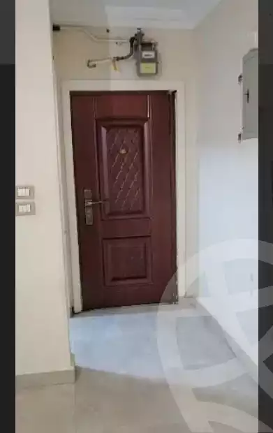 https://aqarmap.com.eg/en/listing/4225863-for-rent-cairo-mokattam-shareaa-el-moqatem