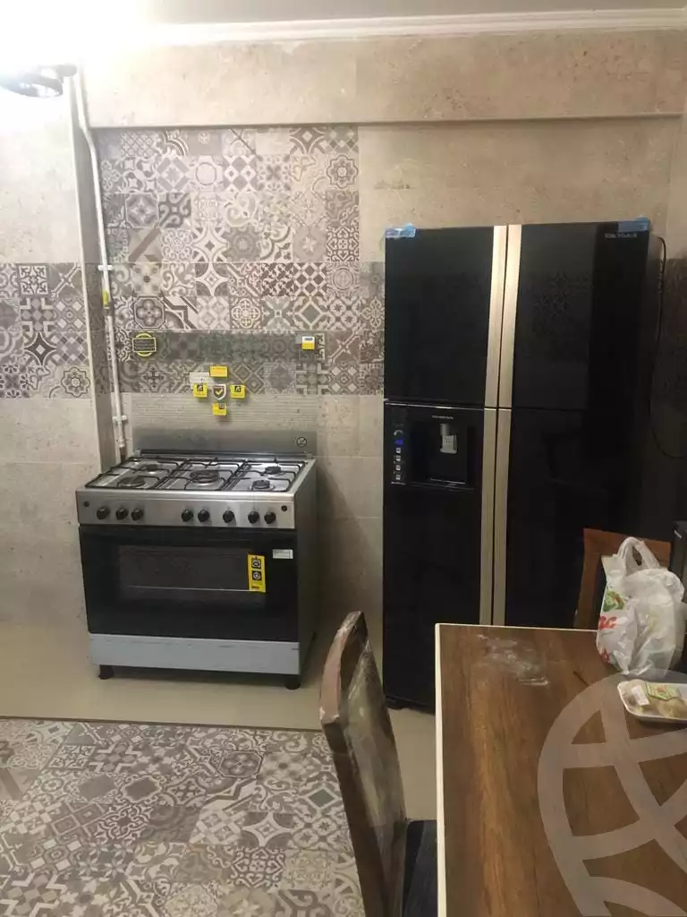 https://aqarmap.com.eg/en/listing/4226707-for-sale-alexandria-kafr-abdo-sant-giyn-st