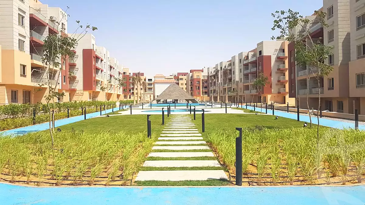 https://aqarmap.com.eg/ar/listing/4228598-for-sale-cairo-new-cairo-compounds-brwmynd-ryzydns-wdy-djl-llttwyr