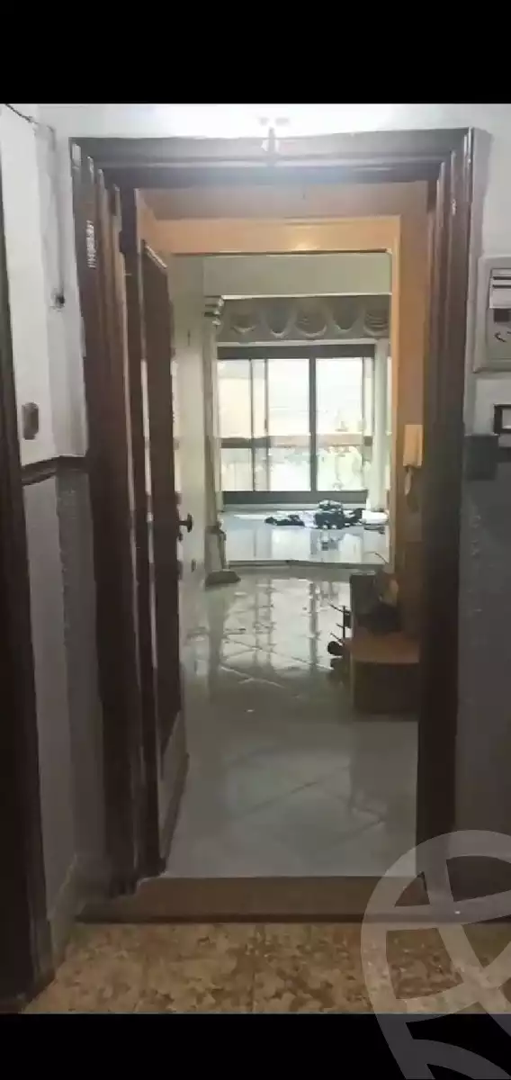 https://aqarmap.com.eg/ar/listing/4229509-for-rent-cairo-downtown-el-qasr-el-ayni