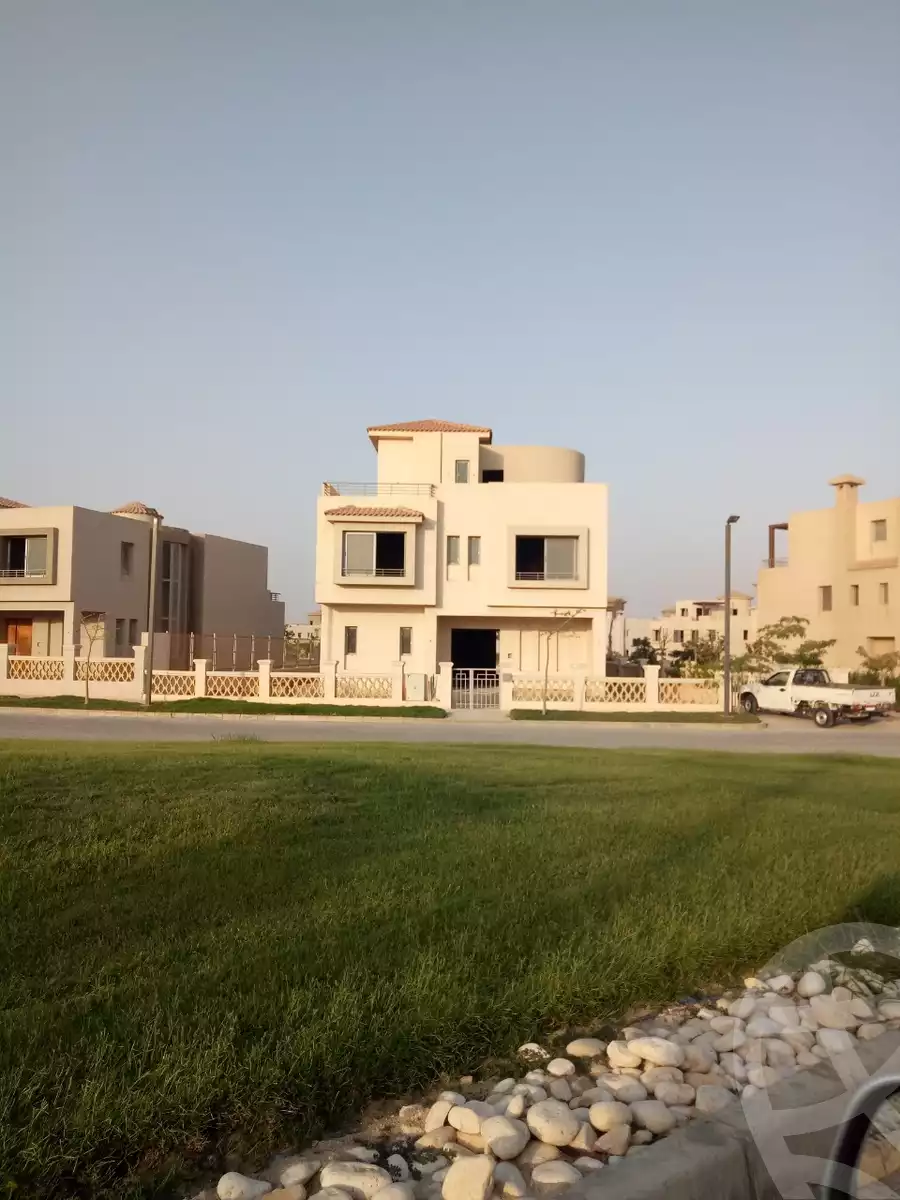https://aqarmap.com.eg/en/listing/4229849-for-sale-cairo-el-sheikh-zayed-city-compounds-in-sheikh-zayed-palm-hills-october-golf-extension
