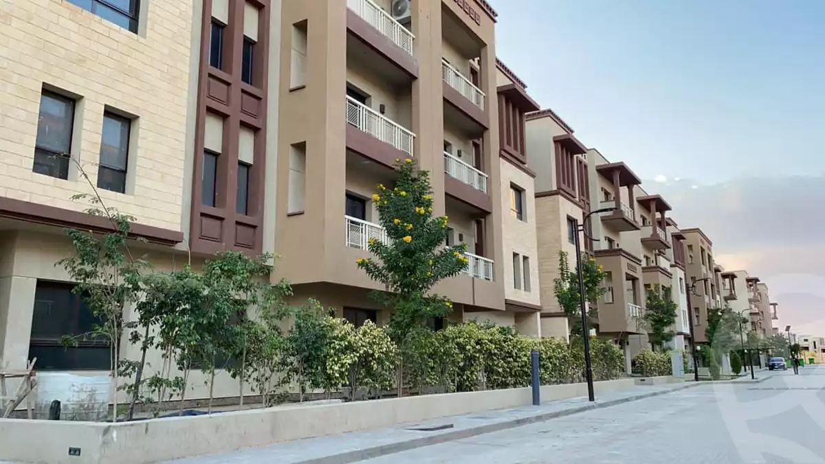 https://aqarmap.com.eg/en/listing/4231028-for-sale-cairo-6th-of-october-compound-green-5