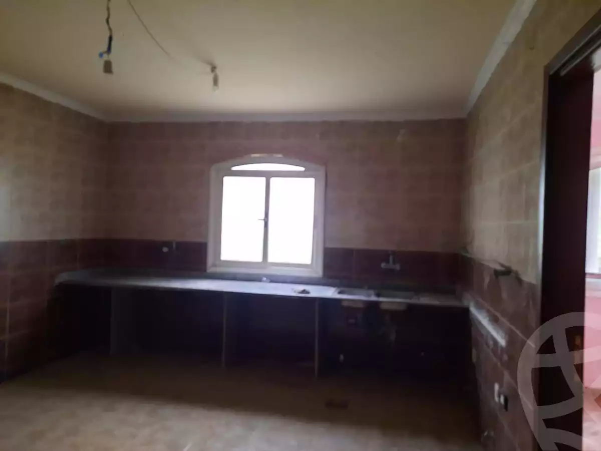 https://aqarmap.com.eg/ar/listing/4239101-for-rent-cairo-el-shorouk-lhy-lwl-grb-neighbourhood-3-street-32