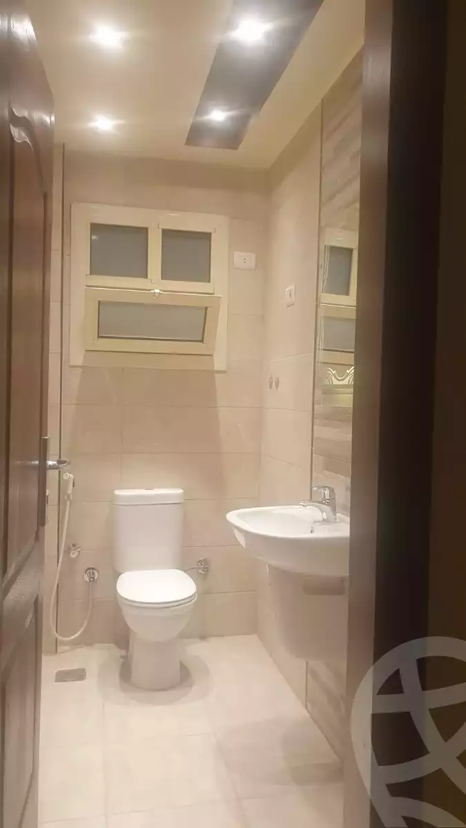 https://aqarmap.com.eg/ar/listing/4239769-for-sale-cairo-el-sheikh-zayed-city-compounds-dr-msr