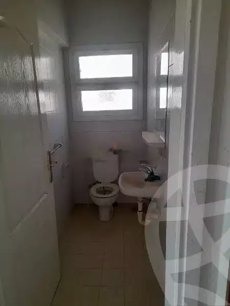 https://aqarmap.com.eg/ar/listing/4241047-for-rent-cairo-el-sheikh-zayed-city-compounds-in-sheikh-zayed-beverly-hills