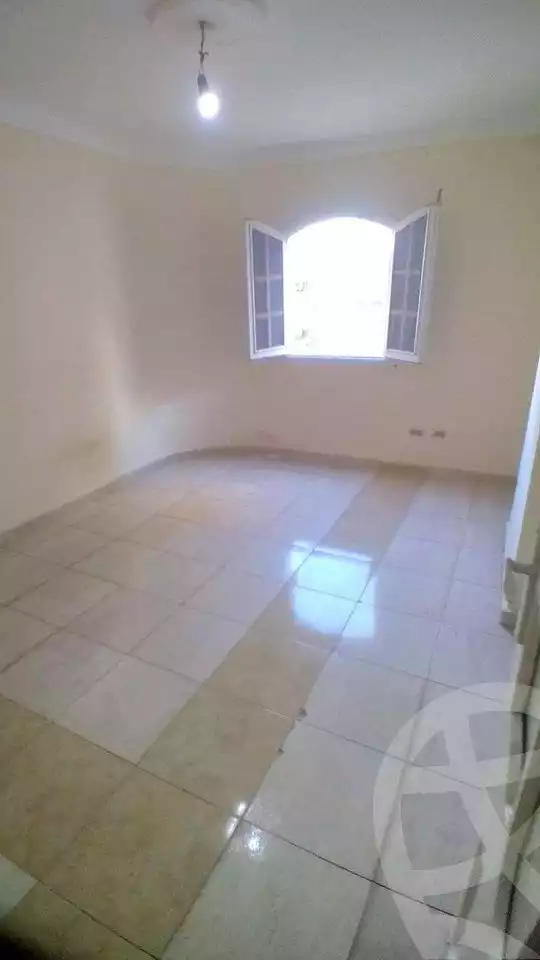 https://aqarmap.com.eg/ar/listing/4240437-for-rent-alexandria-sidi-beshr-qebli-khaled-ibn-el-walid-st
