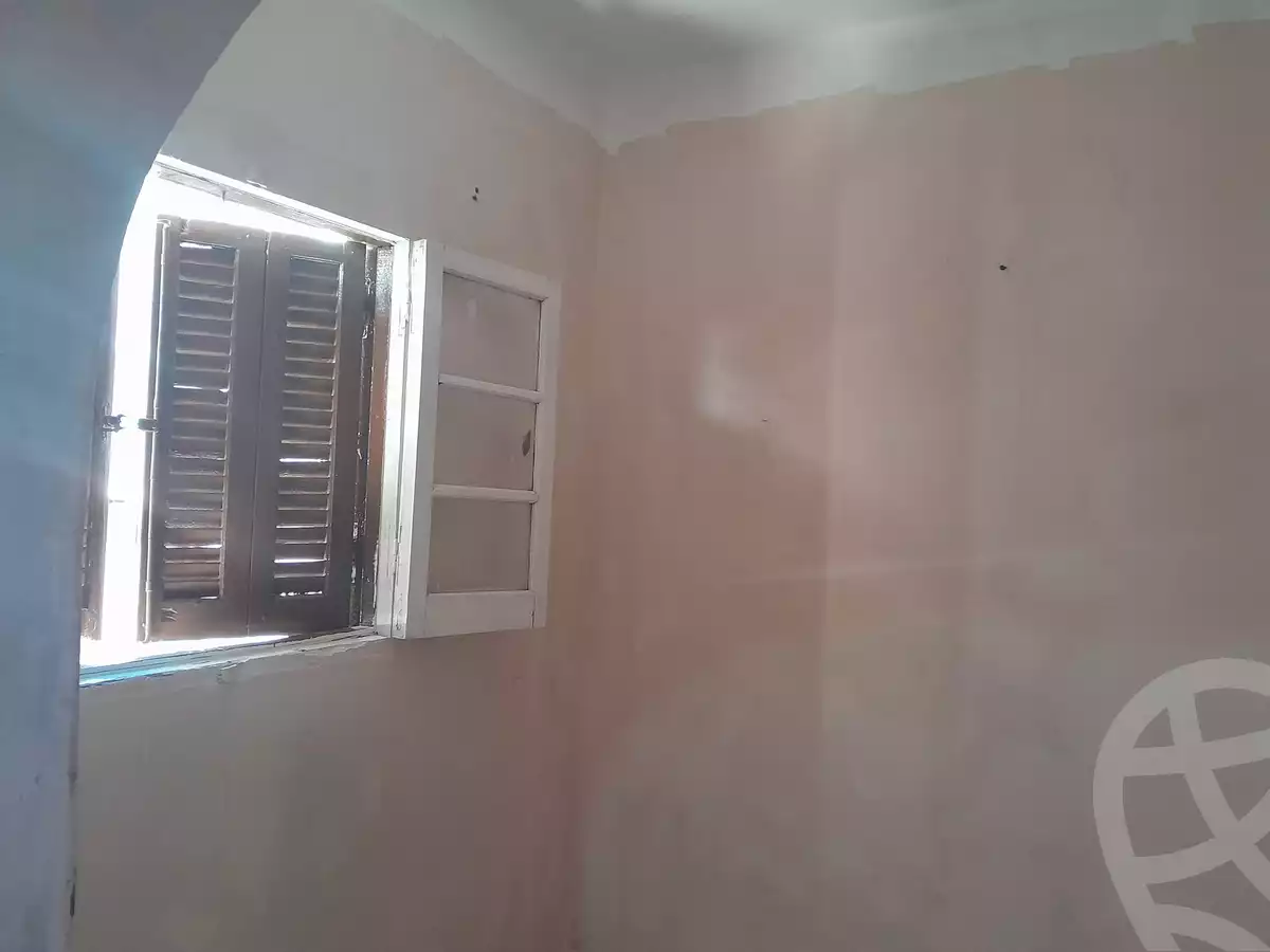 https://aqarmap.com.eg/en/listing/4242433-for-rent-alexandria-moharram-bey-kanal-al-mahmoudeya-al-bahri-st