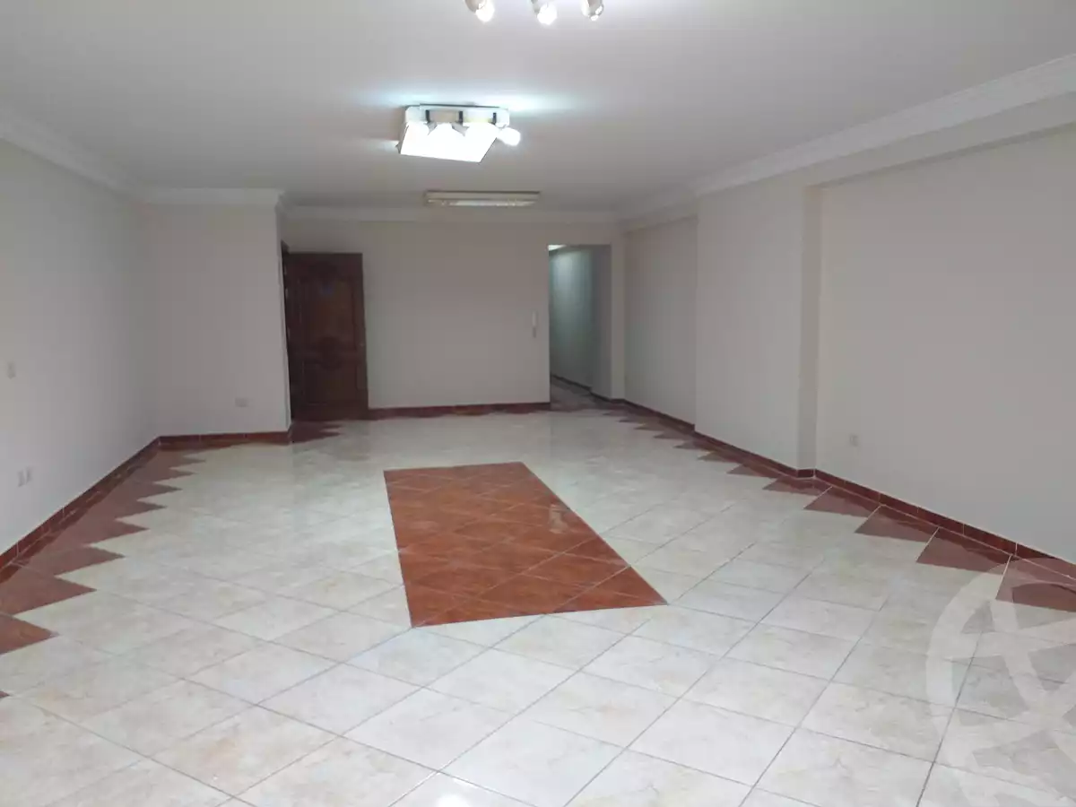 https://aqarmap.com.eg/en/listing/4244217-for-sale-alexandria-roshdy-shr-hmd-shwqy