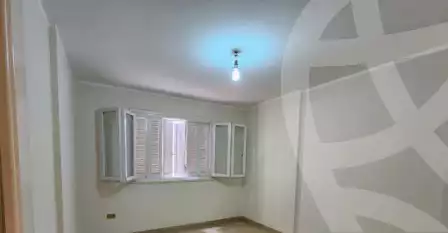 https://aqarmap.com.eg/ar/listing/4244386-for-rent-alexandria-kafr-abdo-el-iman-st