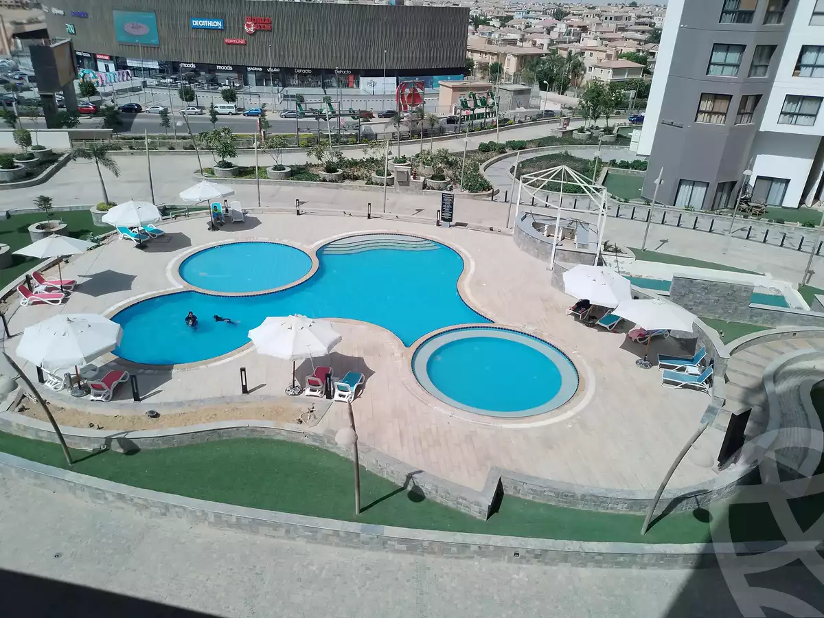 https://aqarmap.com.eg/en/listing/4246591-for-sale-cairo-new-cairo-compounds-porto-cairo-villas