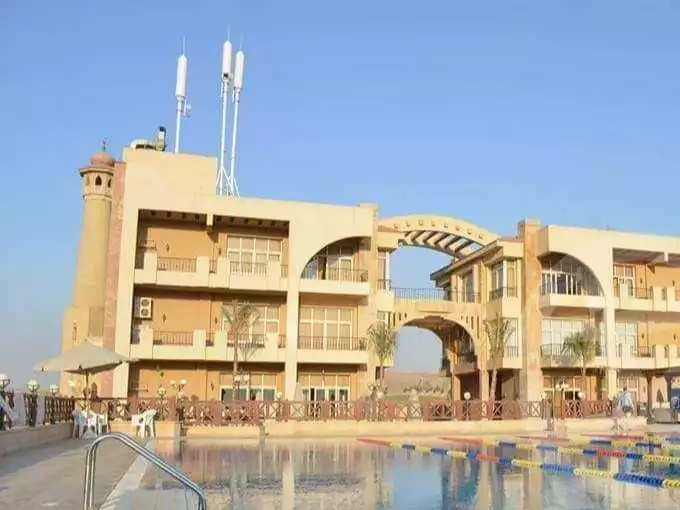 https://aqarmap.com.eg/en/listing/4172283-for-rent-cairo-mokattam-compounds-kmbwnd-jwldn-jyts
