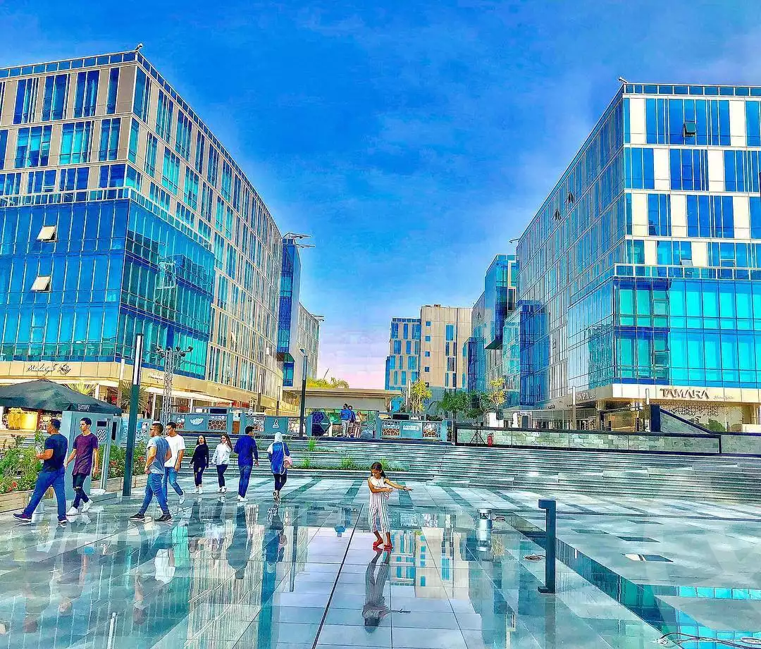 https://aqarmap.com.eg/ar/listing/4252252-for-rent-cairo-el-sheikh-zayed-city-compounds-in-sheikh-zayed-capital-business-park