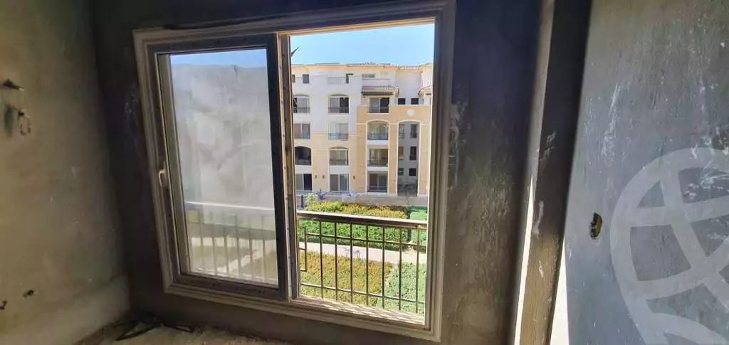 https://aqarmap.com.eg/ar/listing/4252472-for-sale-cairo-new-cairo-compounds-stwn-ryzydns-by-ar-y-llttwyr