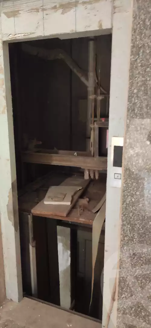 https://aqarmap.com.eg/en/listing/4253297-for-sale-cairo-el-shorouk-lhy-lwl-grb-neighbourhood-1-street-16
