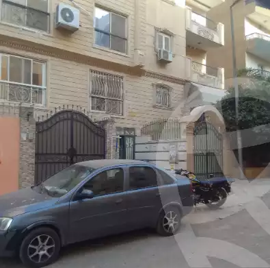 https://aqarmap.com.eg/en/listing/4257899-for-sale-cairo-cairo-hdyq-lhrm-mntq-s