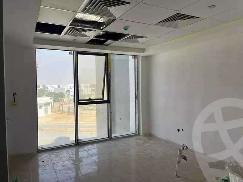 https://aqarmap.com.eg/en/listing/4258812-for-rent-hyde-park-business-district