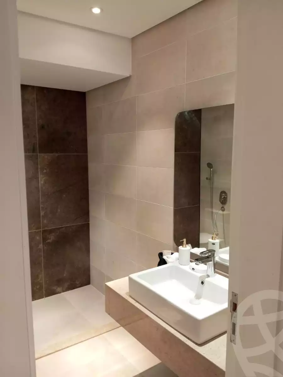 https://aqarmap.com.eg/en/listing/4261439-for-sale-cairo-el-sheikh-zayed-city-compounds-kmbwnd-fyldj-wyst-dr-llttwyr