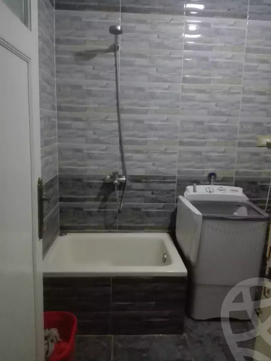 https://aqarmap.com.eg/ar/listing/4261865-for-rent-alexandria-el-hanouvel-el-zahraa-city-st