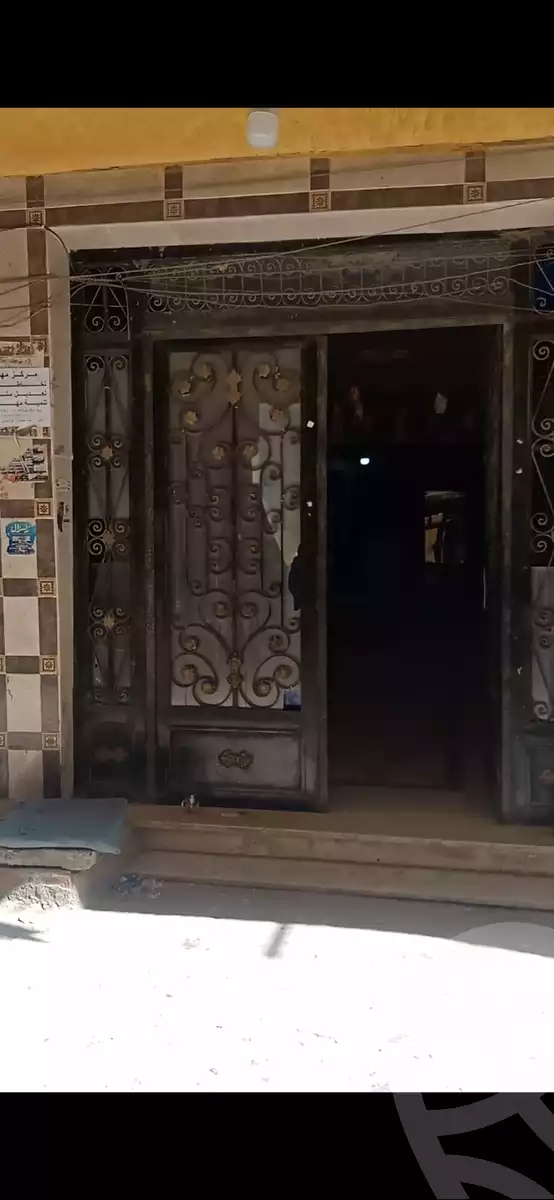 https://aqarmap.com.eg/en/listing/4263727-for-sale-cairo-ain-shams-ahmed-esmat-st