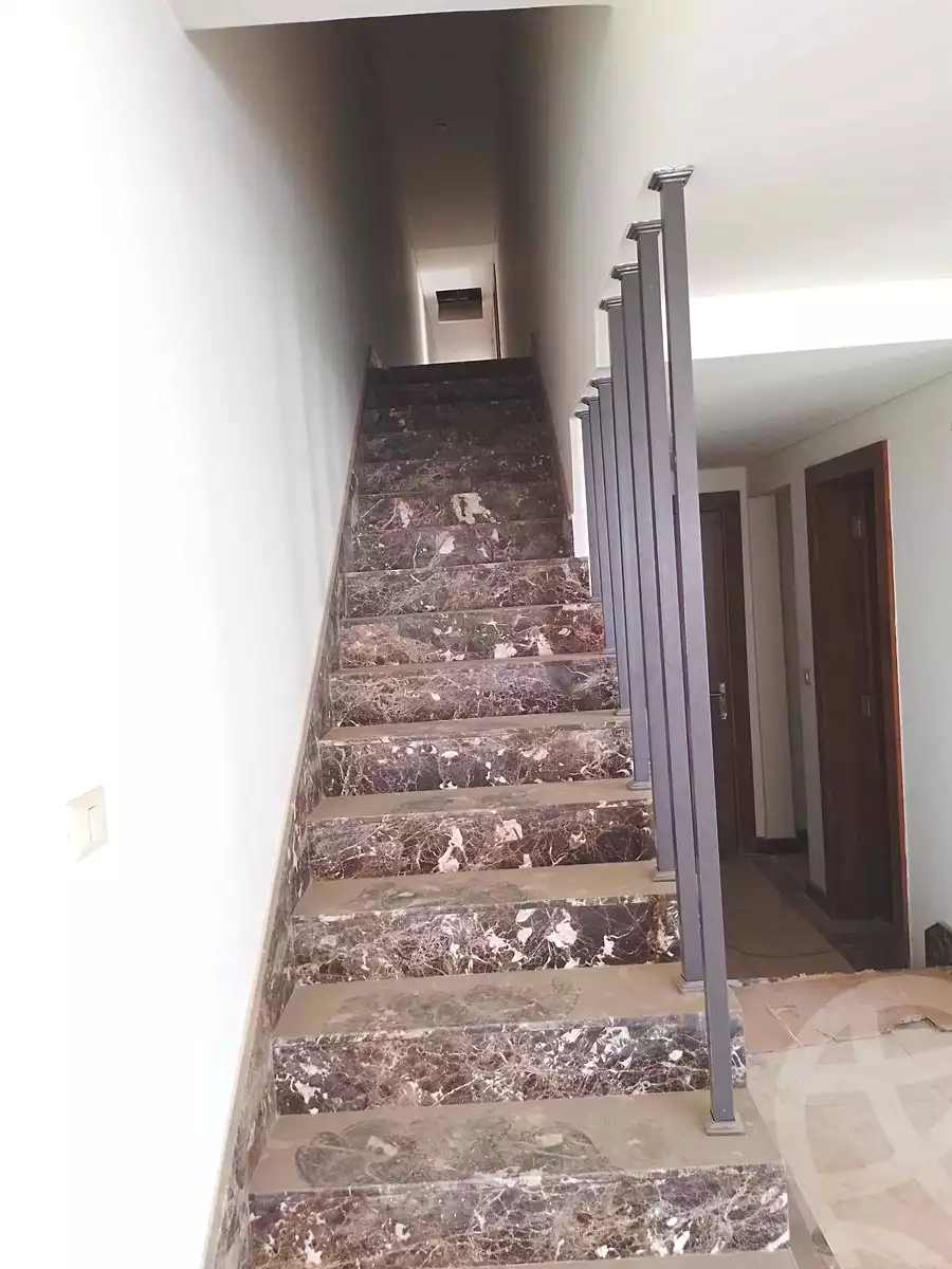 https://aqarmap.com.eg/en/listing/4264549-for-sale-cairo-new-cairo-compounds-porto-cairo-villas