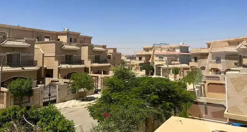 https://aqarmap.com.eg/ar/listing/4264975-for-sale-cairo-6th-of-october-compound-garden-city-october