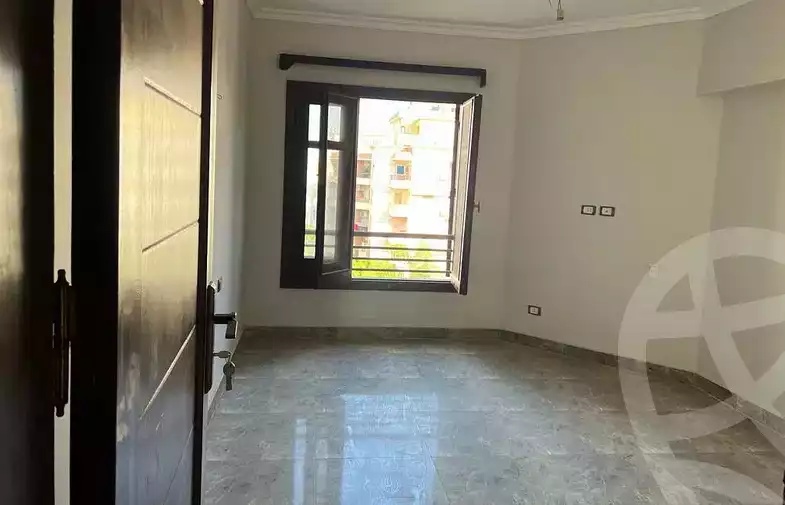 https://aqarmap.com.eg/en/listing/4266840-for-rent-cairo-6th-of-october-compounds-l-fyd-lbstn