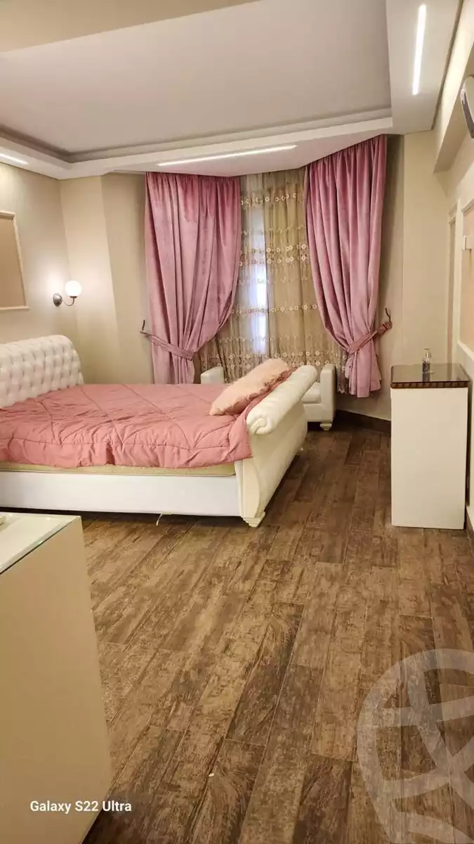 https://aqarmap.com.eg/ar/listing/4266969-for-rent-cairo-new-cairo-compounds-mountain-view-executive-residence
