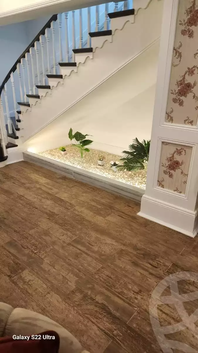 https://aqarmap.com.eg/ar/listing/4266969-for-rent-cairo-new-cairo-compounds-mountain-view-executive-residence