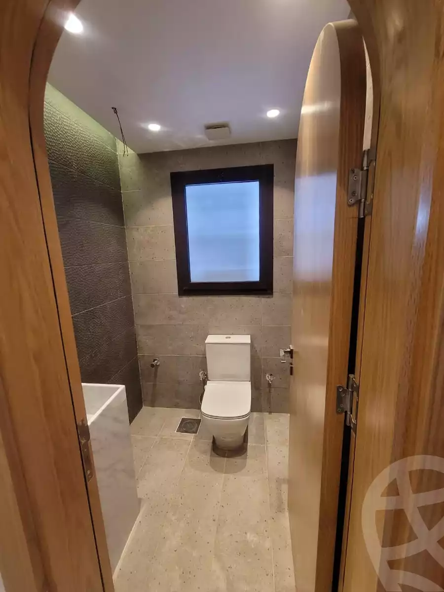 https://aqarmap.com.eg/ar/listing/4271828-for-sale-cairo-el-sheikh-zayed-city-compounds-in-sheikh-zayed-beverly-hills