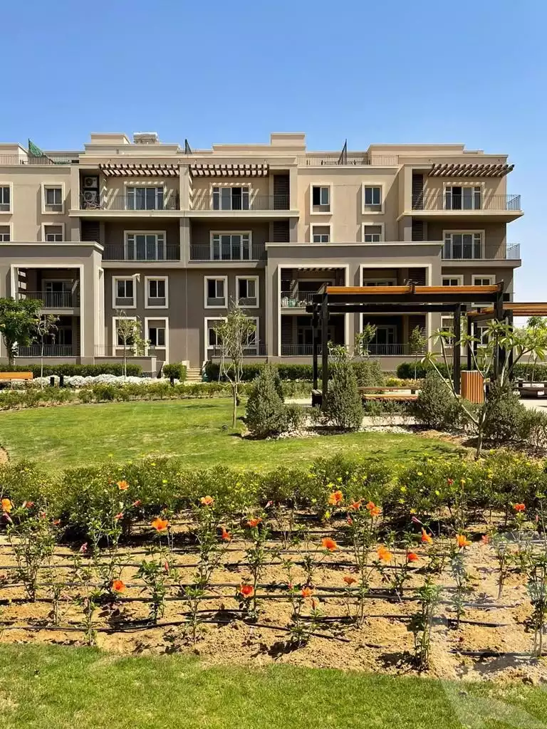 https://aqarmap.com.eg/ar/listing/4271922-for-sale-cairo-6th-of-october-compound-october-plaza