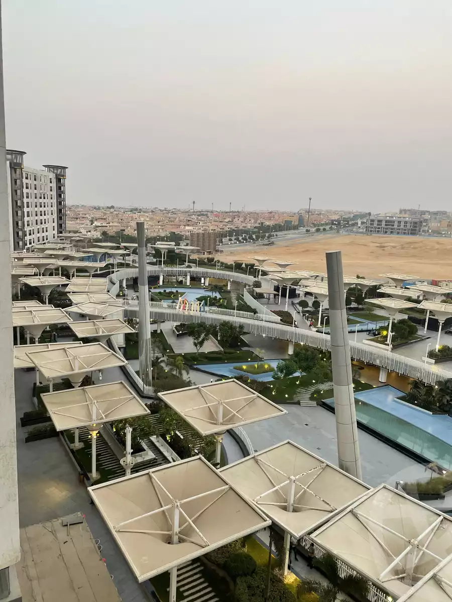 https://aqarmap.com.eg/ar/listing/4272379-for-sale-cairo-new-cairo-compounds-nyoum-nyw-kyrw