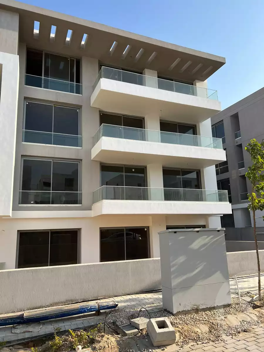 https://aqarmap.com.eg/en/listing/4274989-for-sale-cairo-alex-cairo-desert-road-kmbwnd-fy-tryq-skndry-lshrwy-joulz-compound-inertia