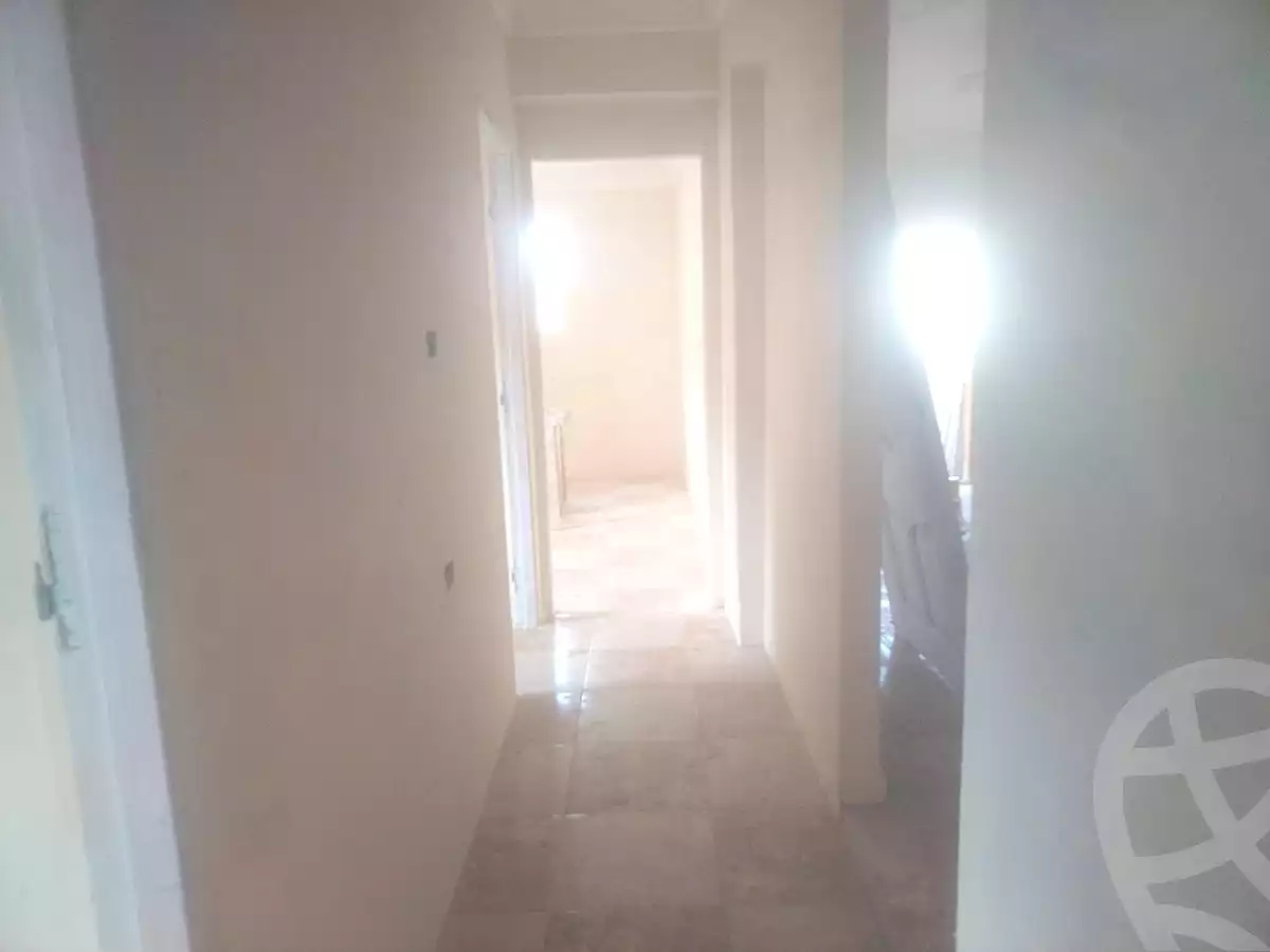 https://aqarmap.com.eg/ar/listing/4275659-for-sale-alexandria-mntq-fr-y-blskndry-el-awayed