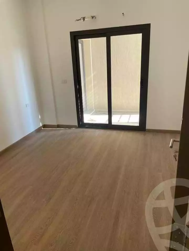https://aqarmap.com.eg/en/listing/4277682-for-sale-cairo-new-cairo-compounds-fifth-square