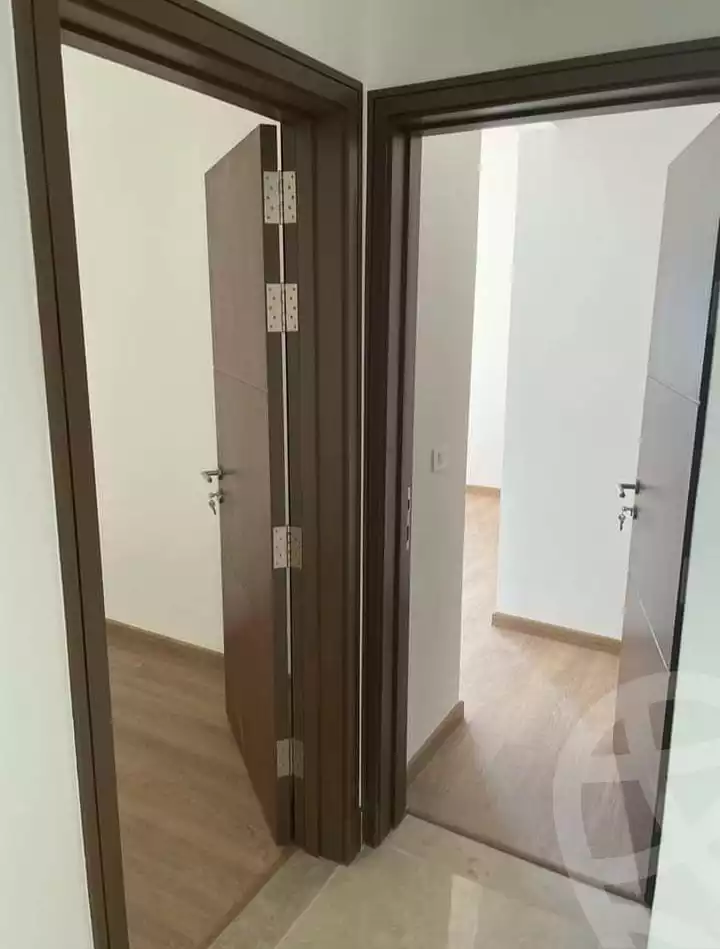 https://aqarmap.com.eg/en/listing/4277682-for-sale-cairo-new-cairo-compounds-fifth-square
