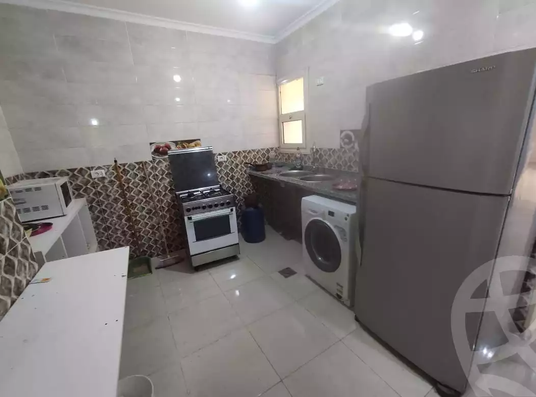 https://aqarmap.com.eg/ar/listing/4278431-for-rent-cairo-new-cairo-compounds-hrt-wwrk-mountain-view-icity