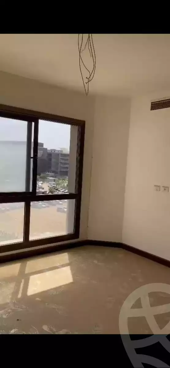 https://aqarmap.com.eg/en/listing/4246591-for-sale-cairo-new-cairo-compounds-porto-cairo-villas