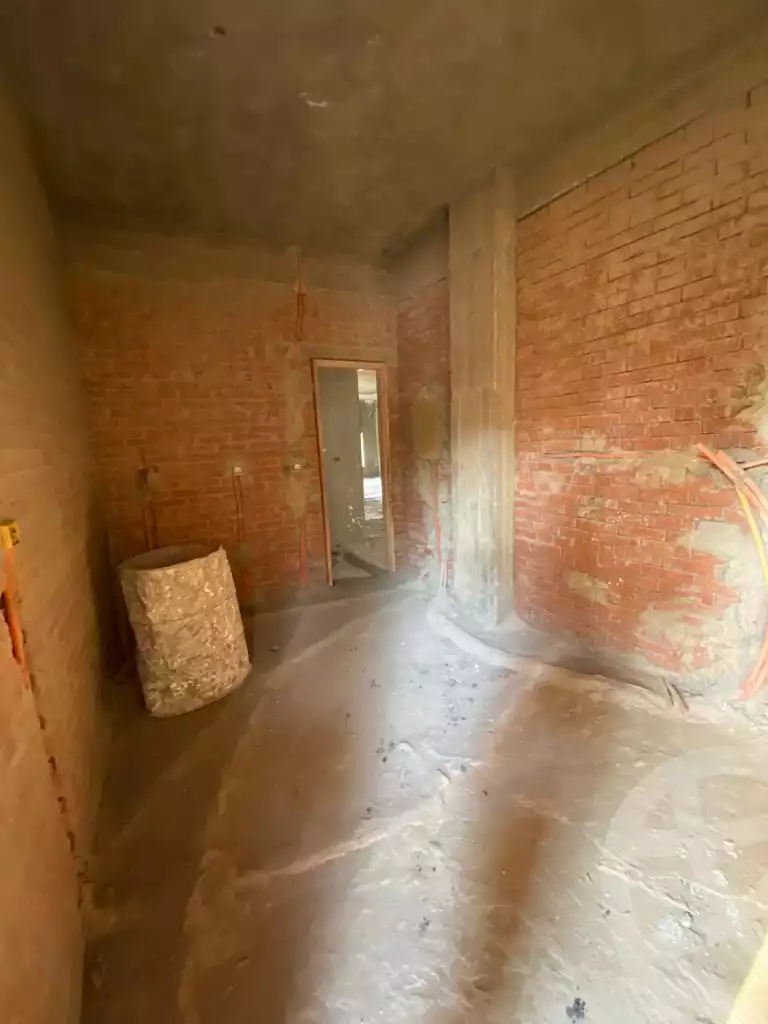 https://aqarmap.com.eg/en/listing/4281005-for-sale-cairo-new-cairo-compounds-zizinia-city