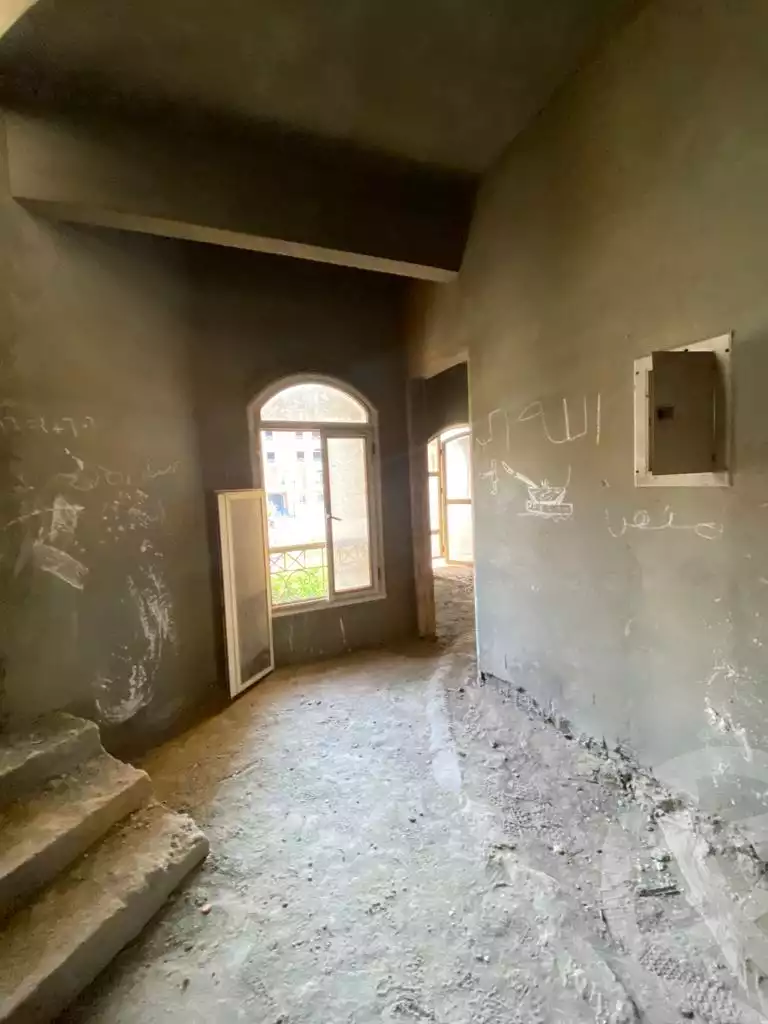 https://aqarmap.com.eg/en/listing/4281005-for-sale-cairo-new-cairo-compounds-zizinia-city