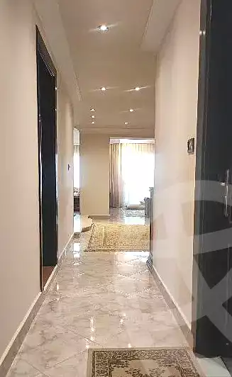 https://aqarmap.com.eg/ar/listing/4286485-for-rent-cairo-el-sheikh-zayed-city-compounds-in-sheikh-zayed-beverly-hills