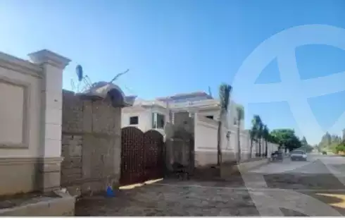https://aqarmap.com.eg/en/listing/4286740-for-sale-alexandria-kmbwnd-bl-skndry-jewar