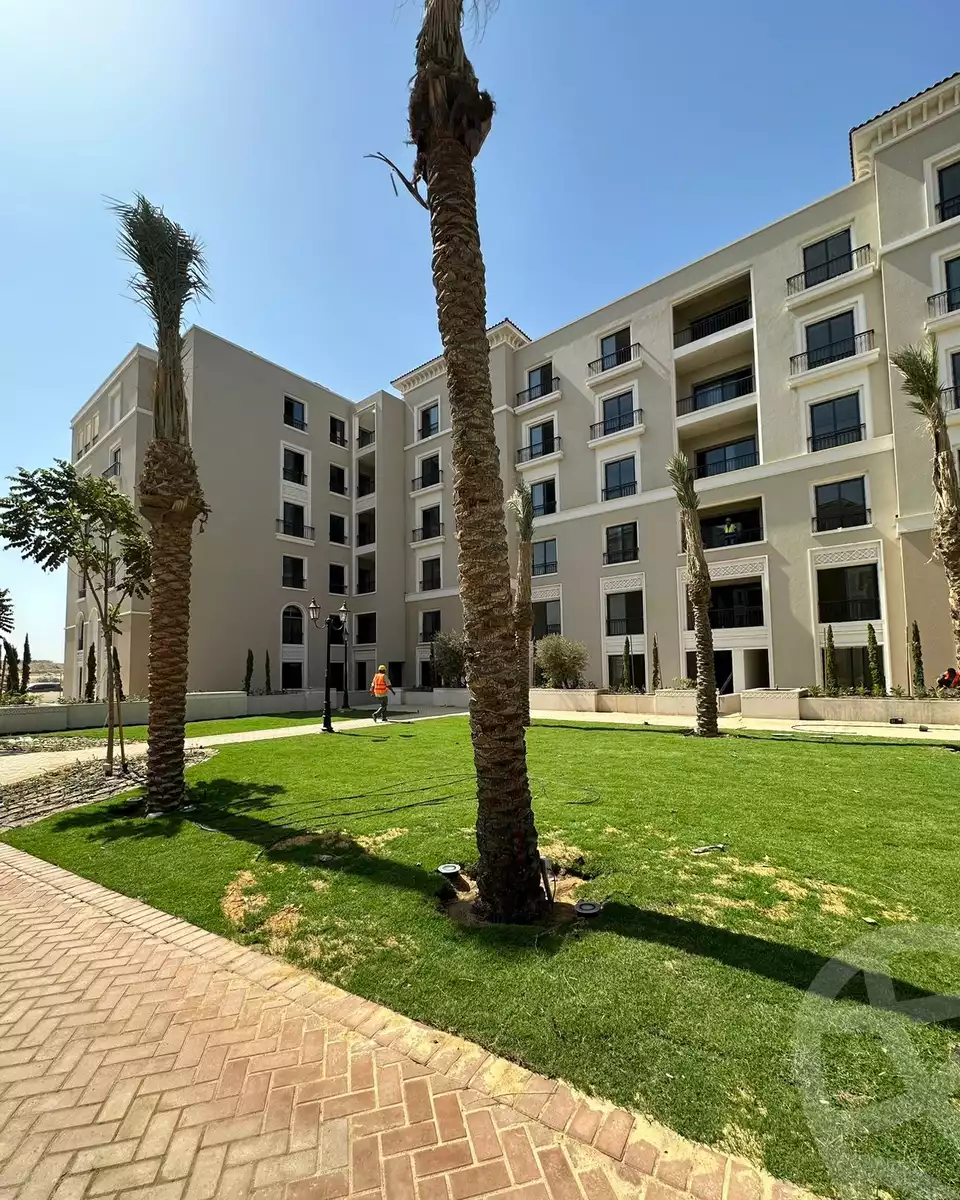 https://aqarmap.com.eg/ar/listing/4740039-for-sale-cairo-el-sheikh-zayed-city-compounds-kmbwnd-fyldj-wyst-dr-llttwyr