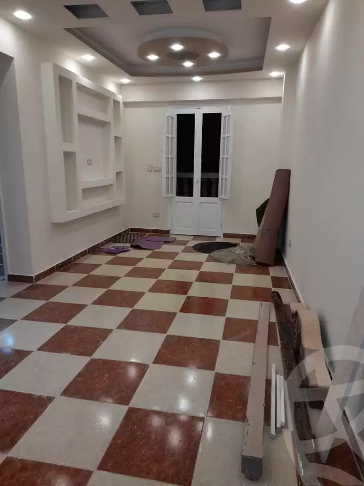 https://aqarmap.com.eg/en/listing/4289199-for-sale-alexandria-el-mandara-shr-mlk-hfny