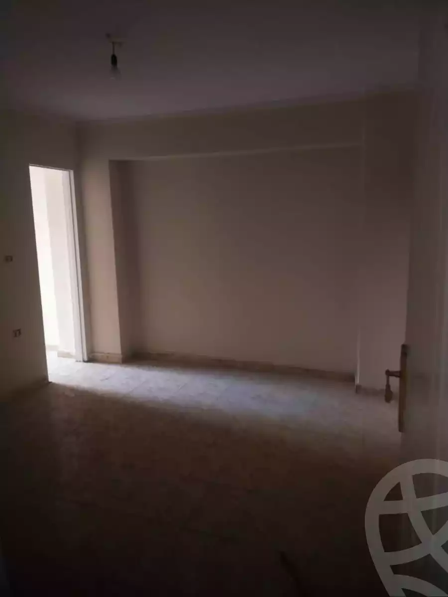 https://aqarmap.com.eg/ar/listing/4289455-for-sale-cairo-hadayek-el-koba-el-khalig-el-masry-st