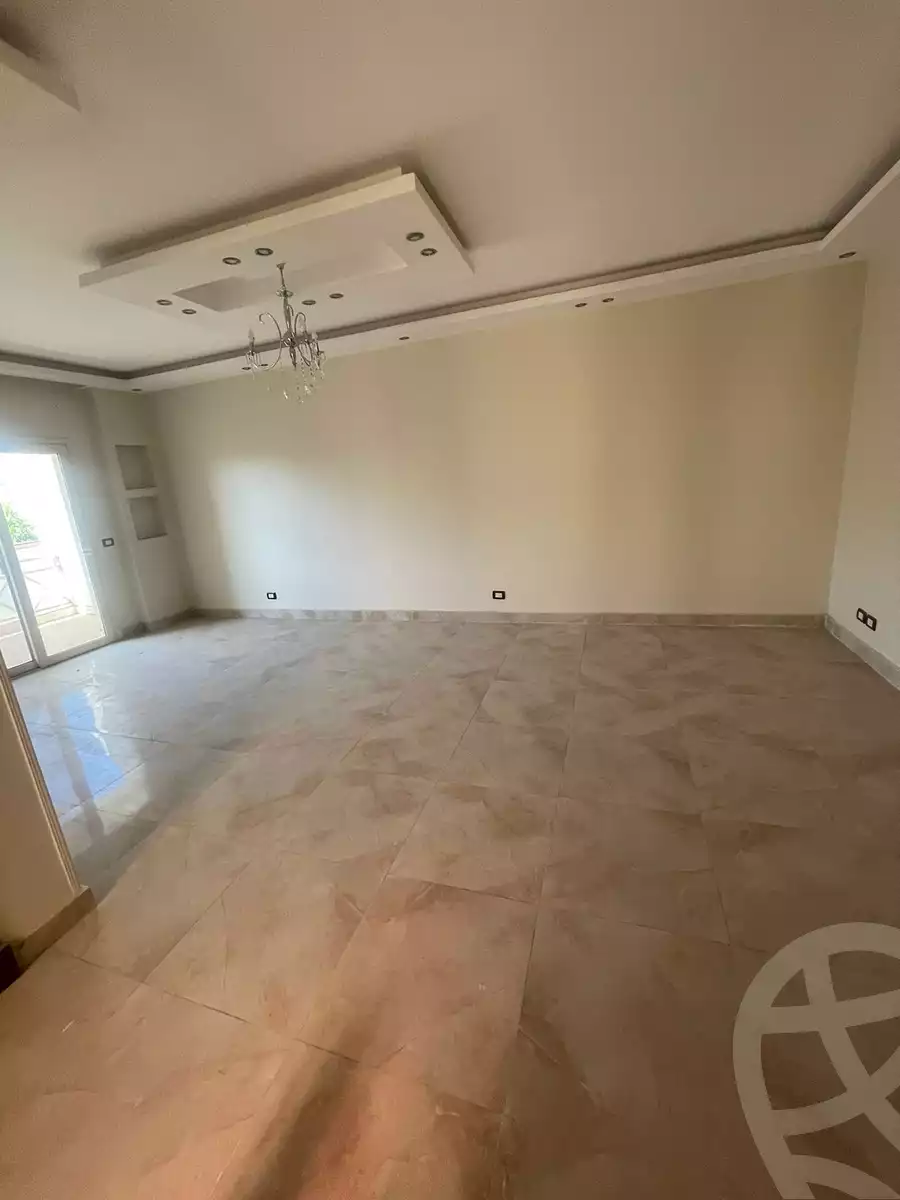 https://aqarmap.com.eg/en/listing/4290823-for-sale-cairo-el-sheikh-zayed-city-compounds-greens